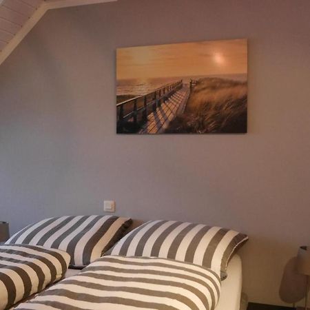 Ruhiges Zimmer Naehe Nuernberg Messe Mit Wallbox Extérieur photo