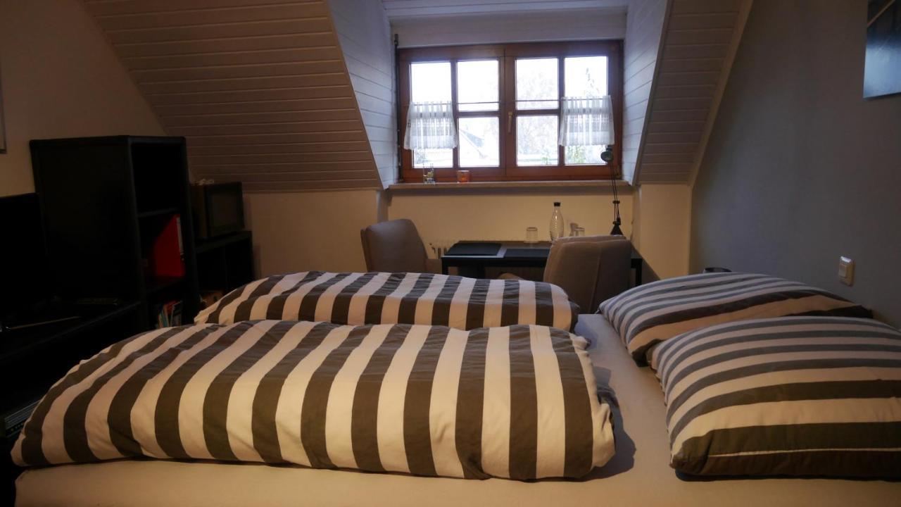 Ruhiges Zimmer Naehe Nuernberg Messe Mit Wallbox Extérieur photo
